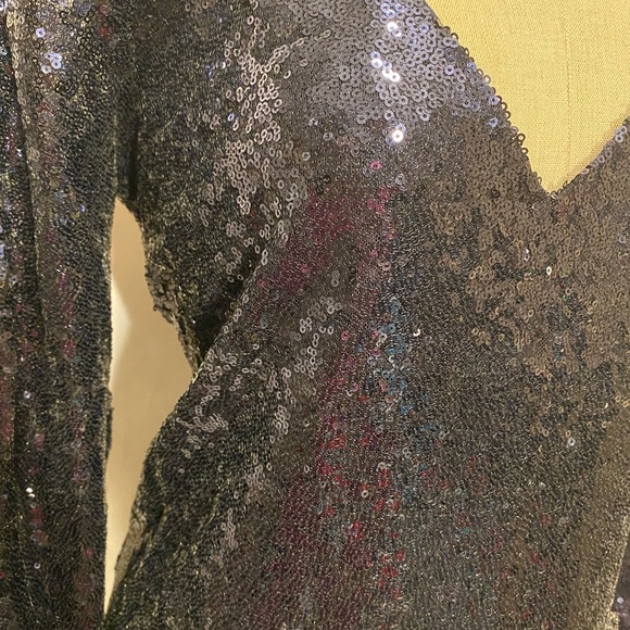 Lulus navy blue sequin long sleeve dress - Picture 6 of 10